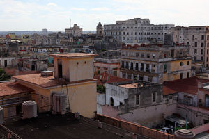 Вид с крыши отеля Ambos Mundos