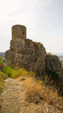 Крепость Сопрана над городом Корлеоне